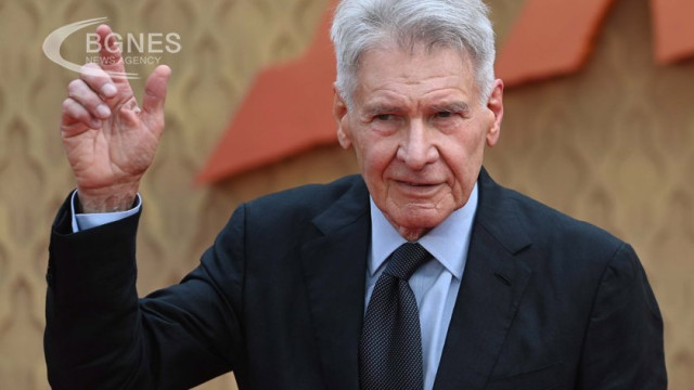 Harrison Ford took home the Critics' Choice Award for Lifetime Achievement