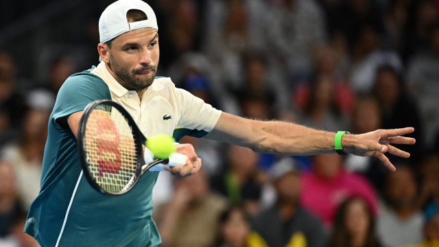 Dimitrov gets past Fucsovics for a quarter-final place in Rotterdam