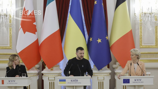The G7 promised aid to Ukraine and new sanctions against Russia