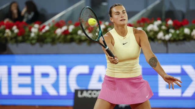 Sabalenka beats Collins for a quarter-final with Andreeva in Madrid